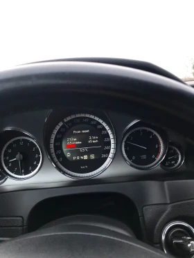 Mercedes-Benz E 350, снимка 9