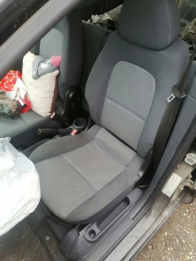 Mitsubishi Colt, снимка 2