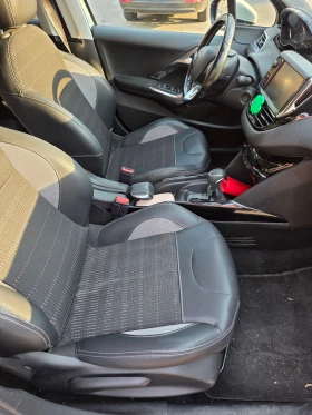 Peugeot 2008 1.2 Puretech, снимка 9