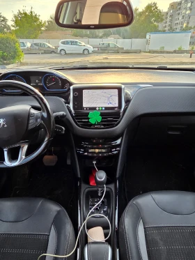 Peugeot 2008 1.2 Puretech, снимка 12