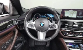 BMW 530 d M Sport Plus/ДИСТРОНИК/ОБДУХ/360 КАМ/ПОДГРЕВ/, снимка 13