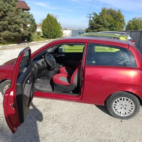 Обява за продажба на Lancia Ypsilon 1.2I 80к.с. климатик ~3 900 лв. - изображение 9 | Auto.bg Обява за продажба на Lancia Ypsilon 1.2I 80к.с. климатик ~3 900 лв. - изображение 9