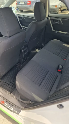 Toyota Auris Hybrid + ГАЗ, снимка 8
