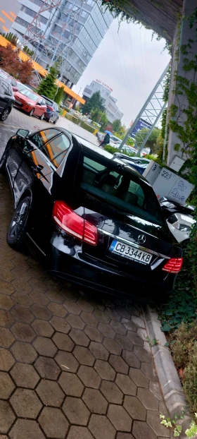 Mercedes-Benz E 350 BLACK EDITION , снимка 4