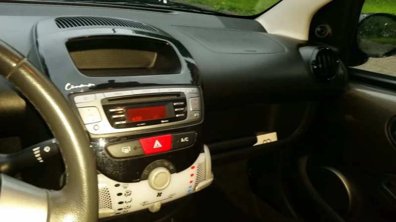 Toyota Aygo Айго, снимка 1 - Автомобили и джипове - 47410298