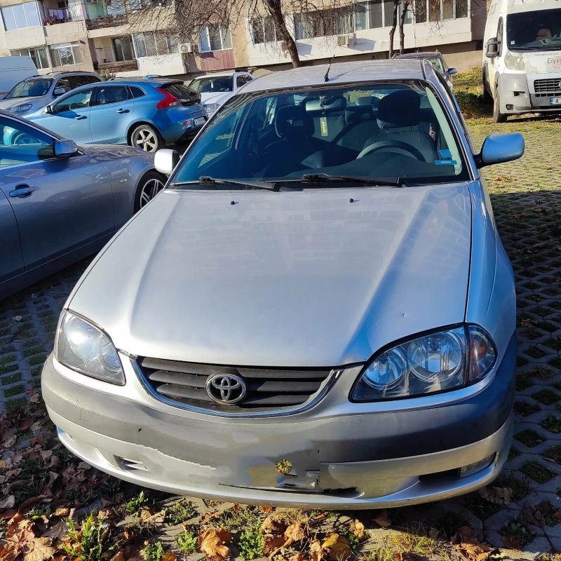 Toyota Avensis 1.6 vvt-i, снимка 1 - Автомобили и джипове - 48070357