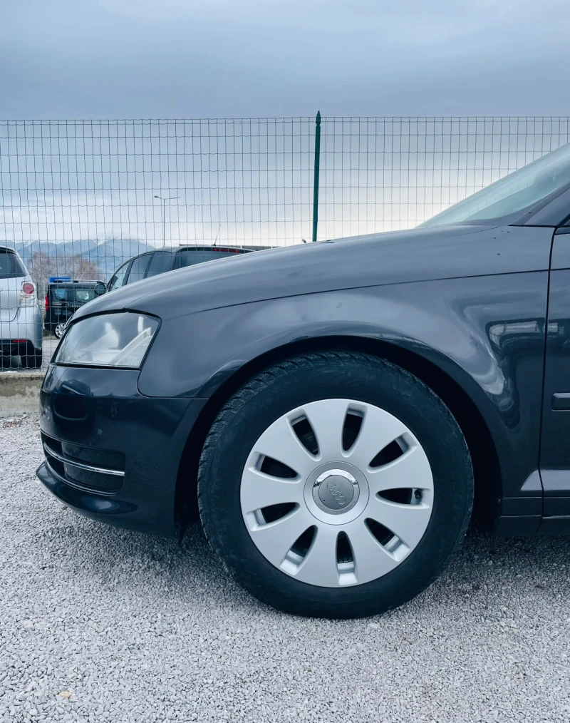 Audi A3 1.6 TDI Sportback * КОЖА * НАВИГАЦИЯ * , снимка 16 - Автомобили и джипове - 48466854