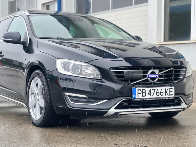 Volvo V60 Ocean Race-limited / Всички екстри за модела , снимка 2 - Автомобили и джипове - 48687685