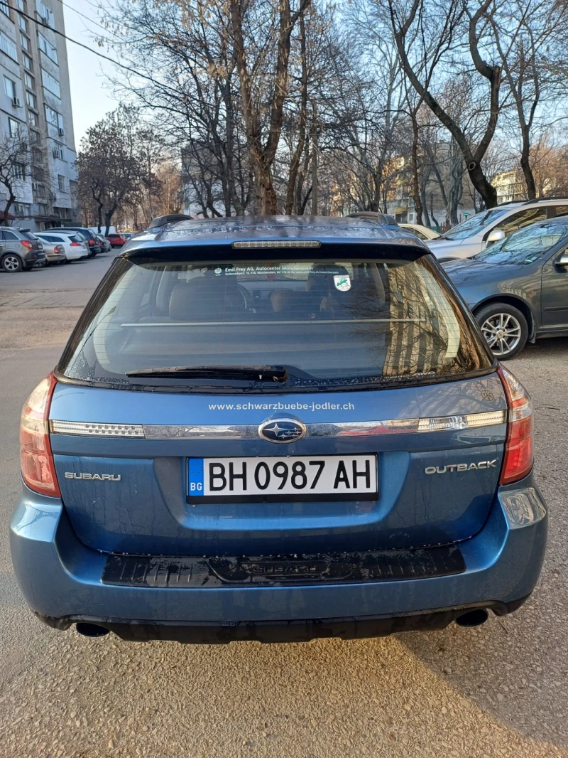 Subaru Outback, снимка 2 - Автомобили и джипове - 49098274