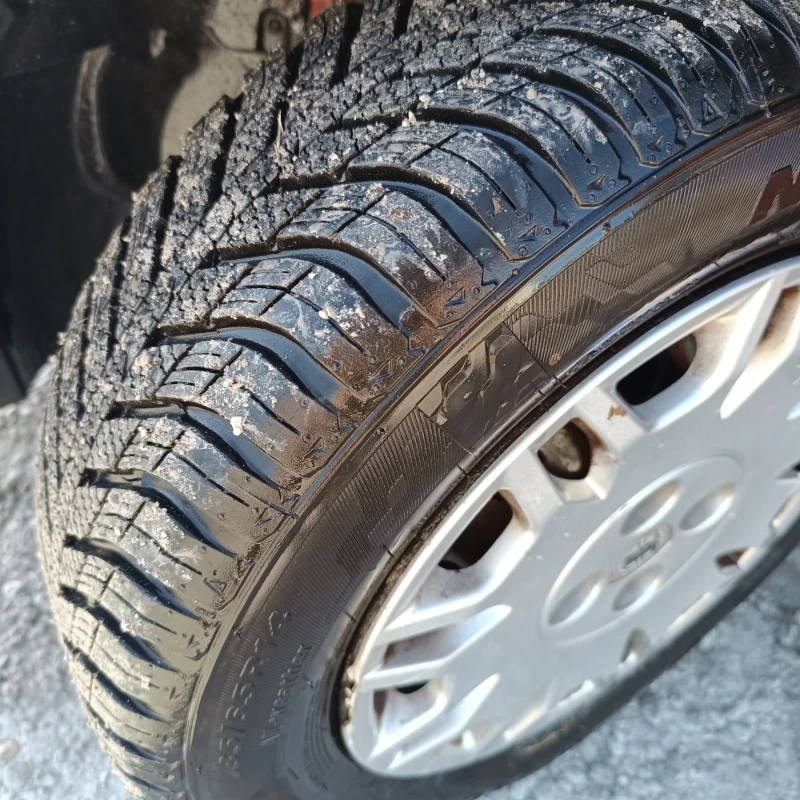 Lancia Ypsilon 1.2I 80к.с. климатик, снимка 5 - Автомобили и джипове - 52356646