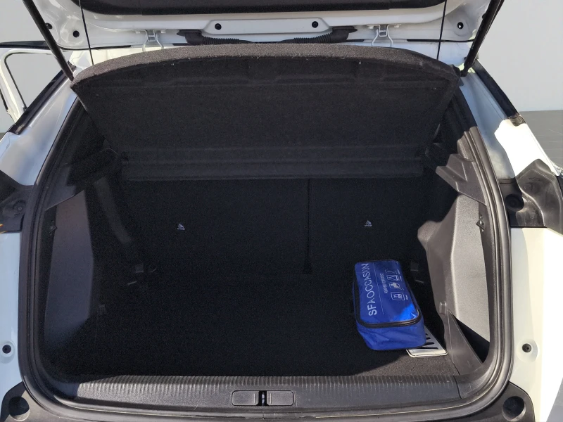 Peugeot 2008 ACTIVE 1, 5 BlueHDi 102 BVM6 EURO6 // 2007R09, снимка 14 - Автомобили и джипове - 52671048