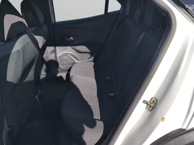 Peugeot 2008 ACTIVE 1, 5 BlueHDi 102 BVM6 EURO6 // 2007R09, снимка 12 - Автомобили и джипове - 52671048