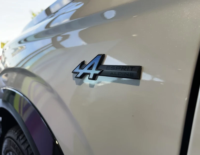 Renault Austral Esprit Alpine Full Hybrid E-Tech 200, снимка 5 - Автомобили и джипове - 53270697