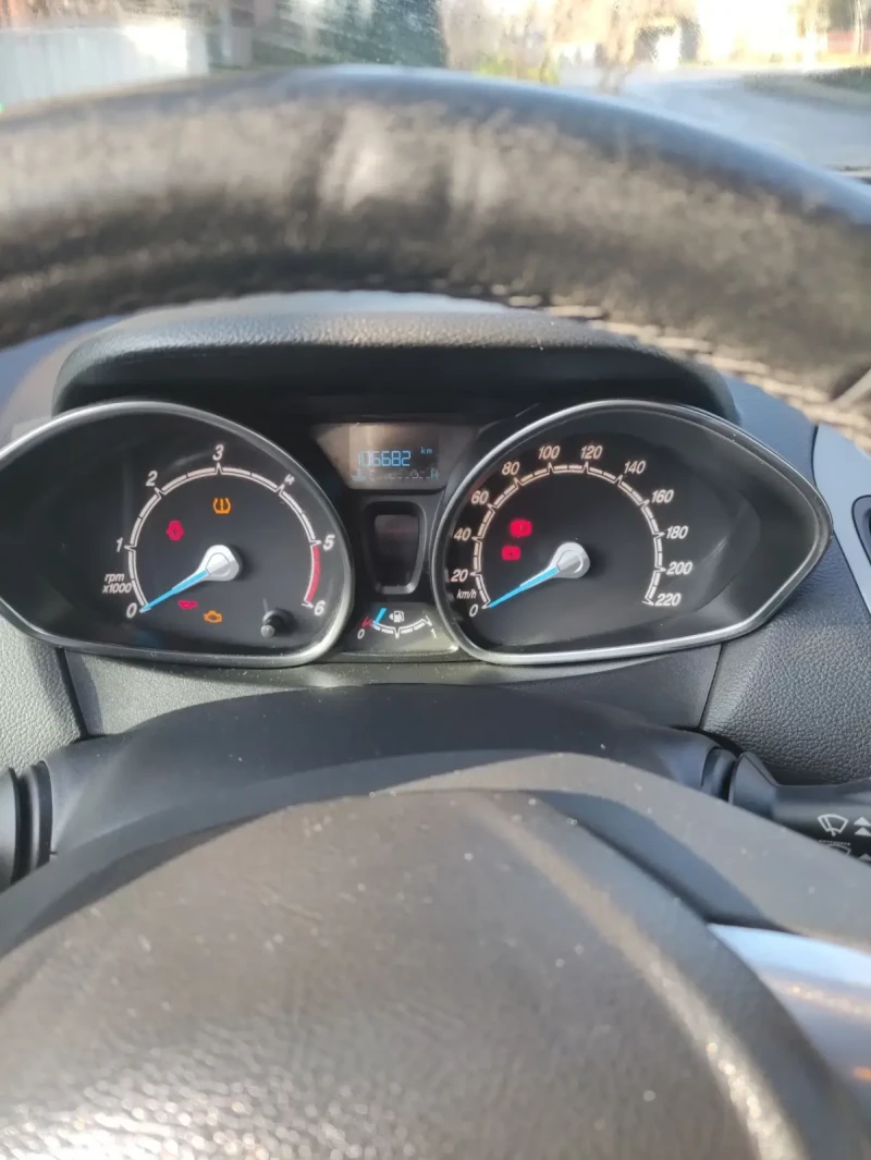 Ford B-Max - 10800 лв. - 81961351 | Car24.bg