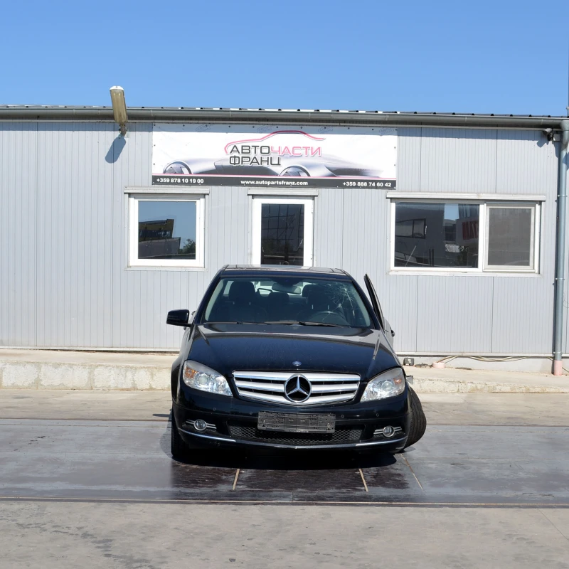 Mercedes-Benz C 180 1.8 CGI - 11 лв. - 63930279 1