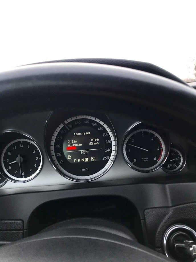 Mercedes-Benz E 350, снимка 9 - Автомобили и джипове - 53177412