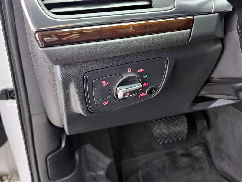 Audi A6 3.0 TDI Quattro, снимка 17 - Автомобили и джипове - 54560210