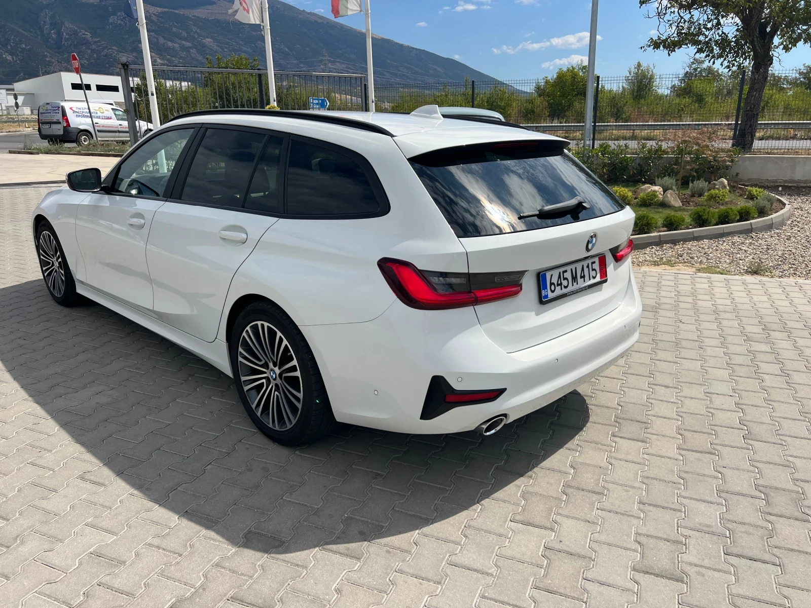 BMW 320 XDRIVE  - изображение 4