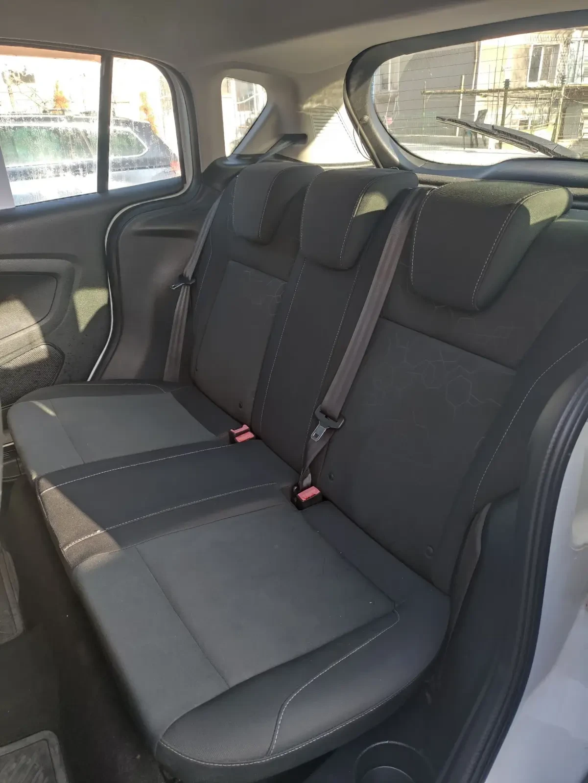 Ford B-Max  - изображение 8