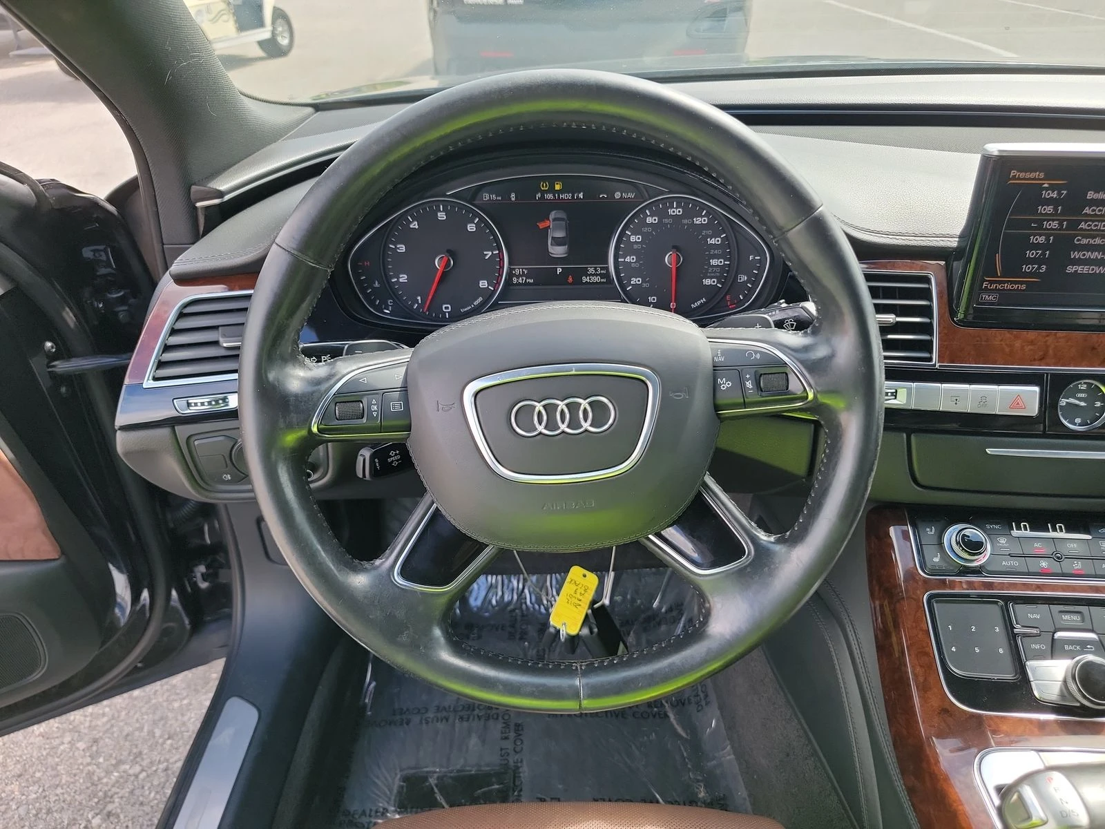 Audi A8 L 4.2* * Bose* подгрев* обдухване* масажи* 2-ключа - изображение 10