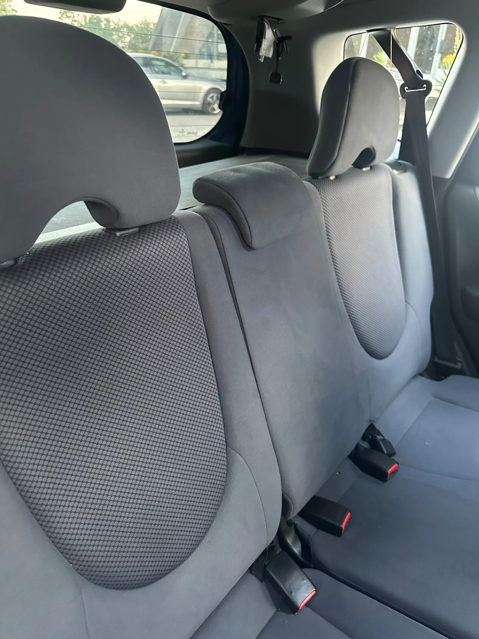 Honda Jazz  - изображение 7