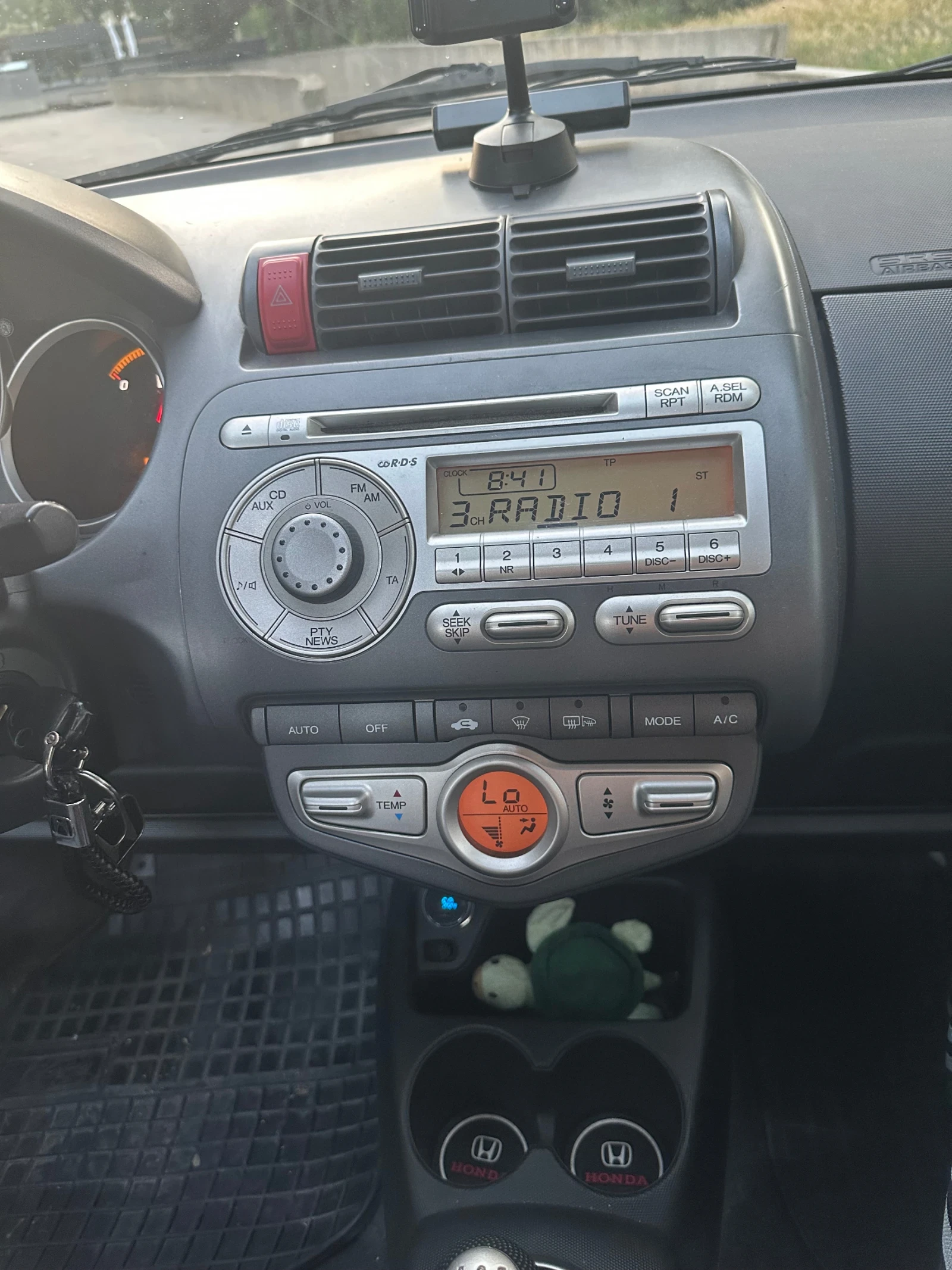 Honda Jazz  - изображение 5