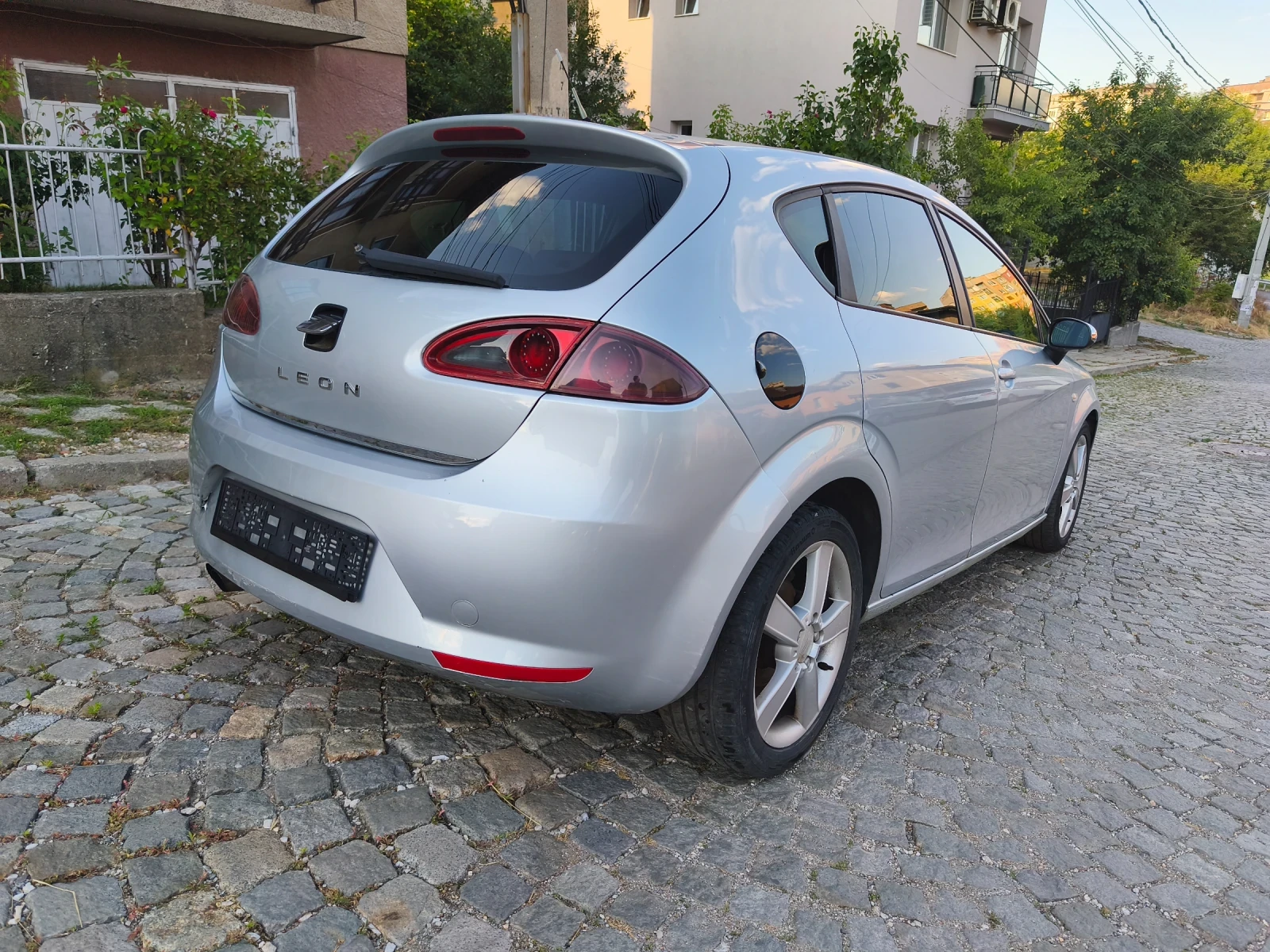 Seat Leon 2.0TDI/140K.S - изображение 3