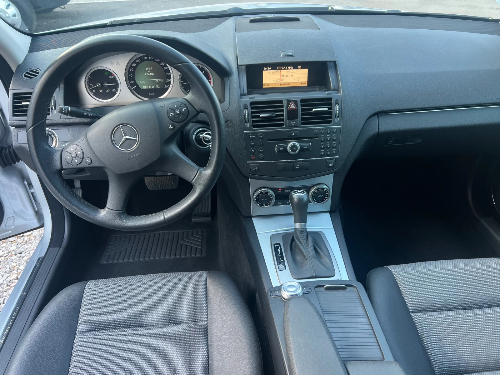 Mercedes-Benz C 220 C 220-AVANTGARDE - изображение 9