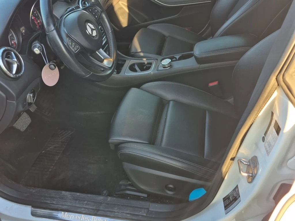 Mercedes-Benz CLA 250  * CARFAX * БЕЗ ПЪРВОНАЧАЛНА ВНОСКА - изображение 5
