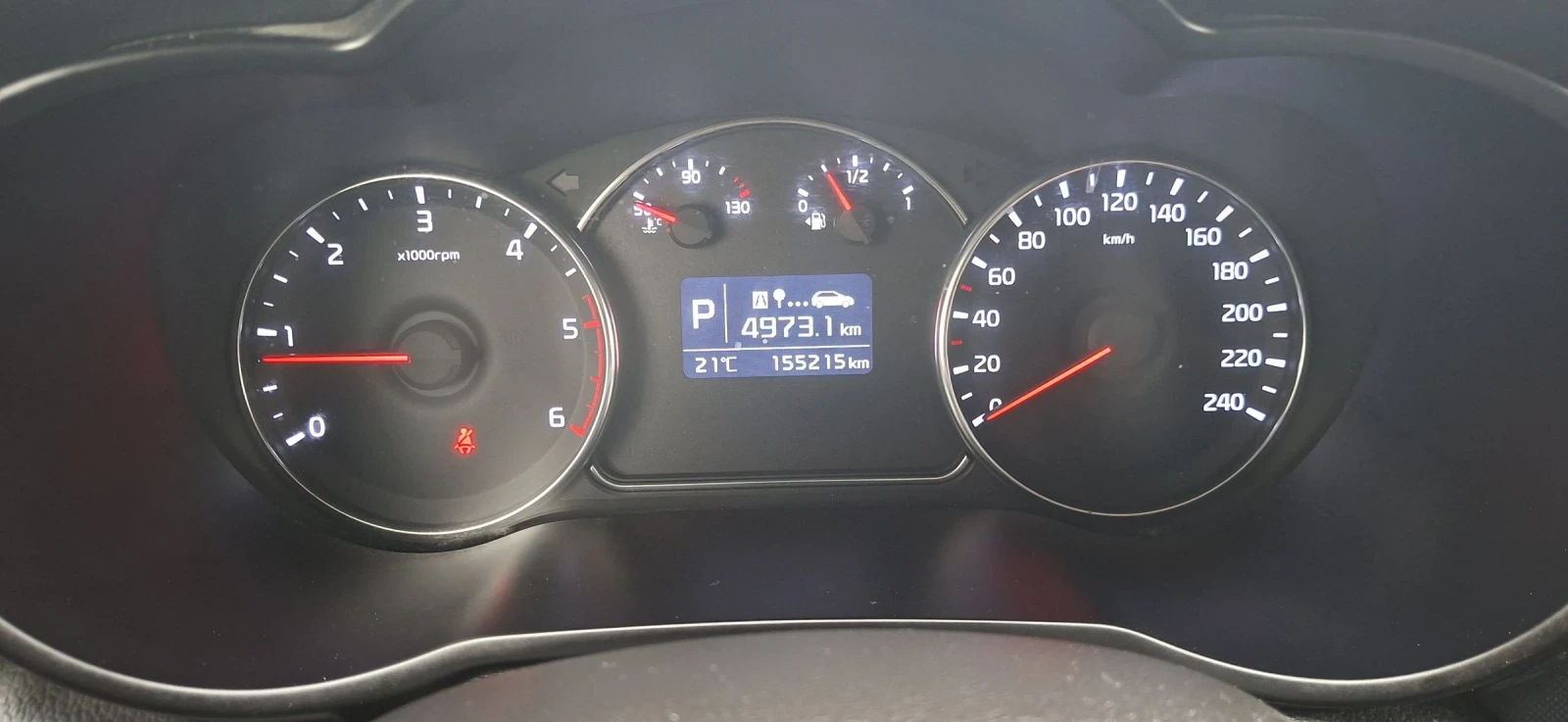 Kia Carens 1.7CRDI-AVTOMAT | Mobile.bg — изображение 11