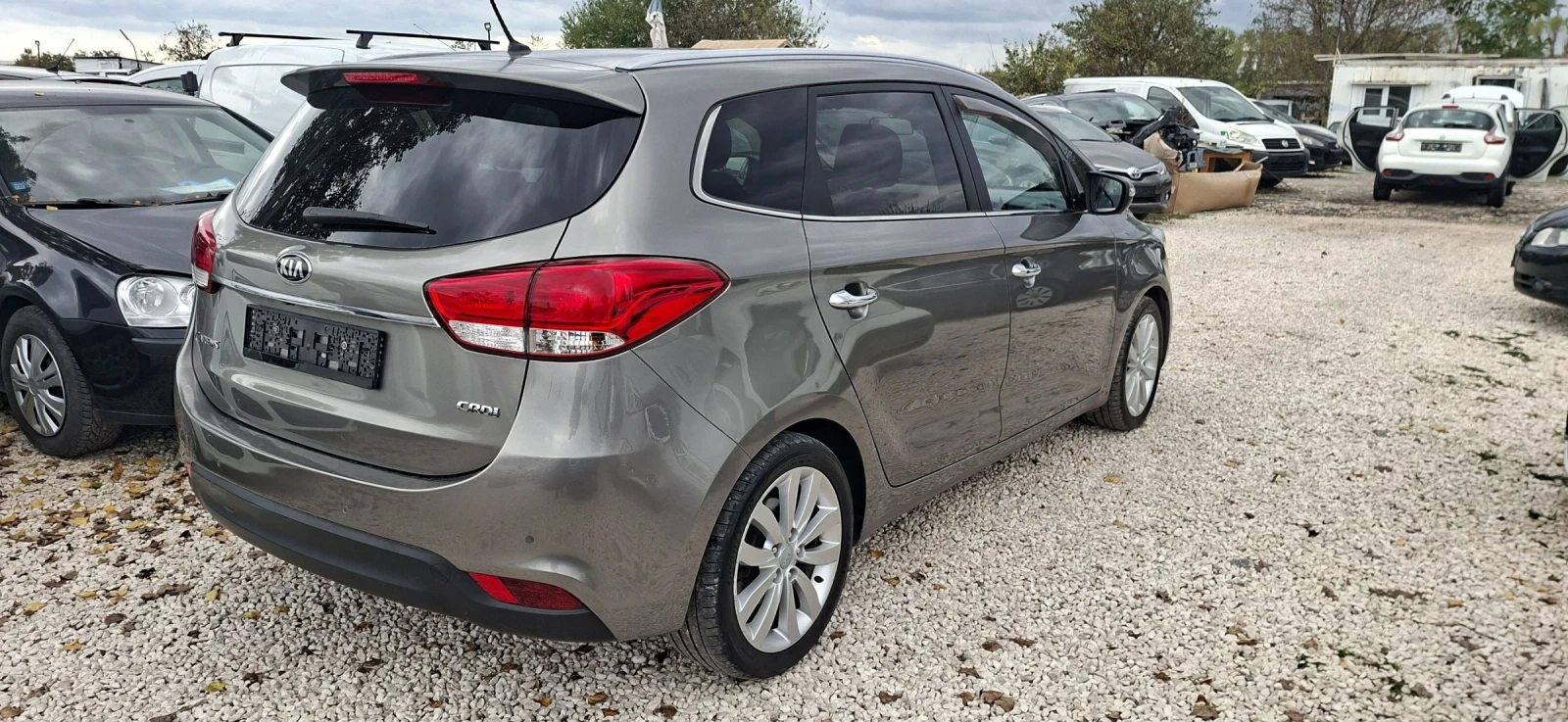 Kia Carens 1.7CRDI-AVTOMAT | Mobile.bg — изображение 3