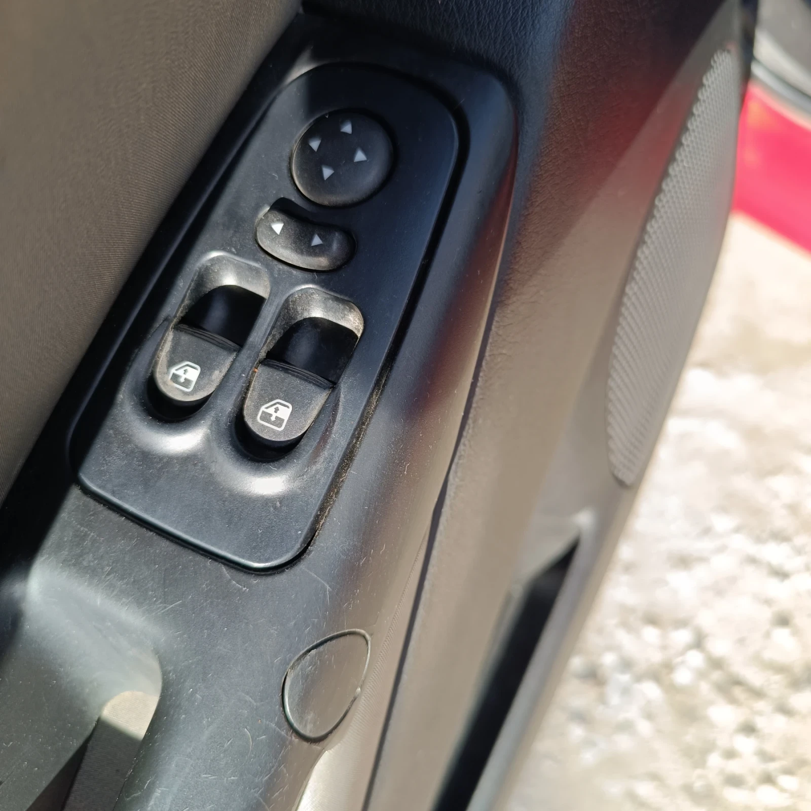 Lancia Ypsilon 1.2I 80к.с. климатик - изображение 8