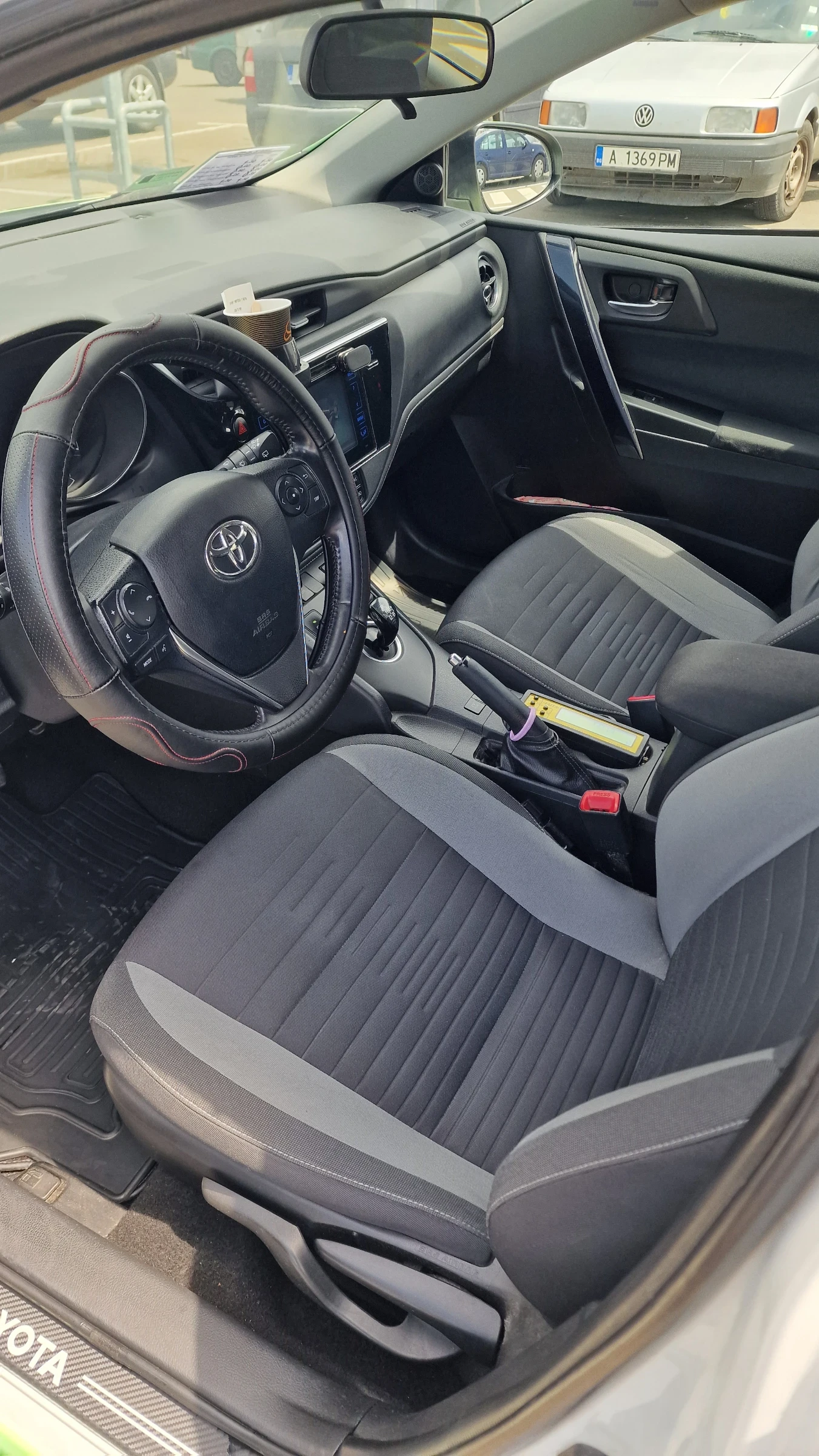 Toyota Auris Hybrid + ГАЗ - изображение 7