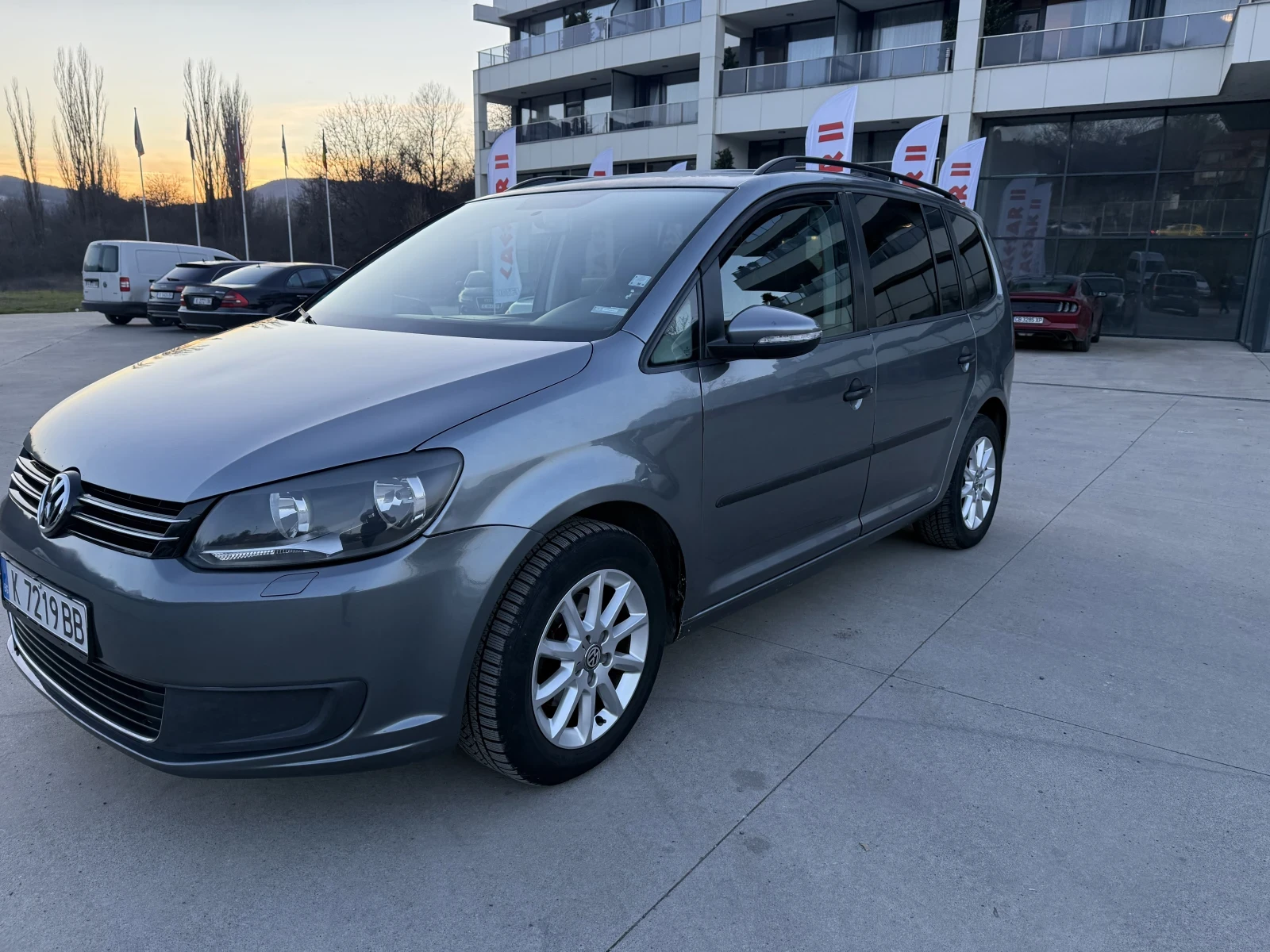 VW Touran  - изображение 6