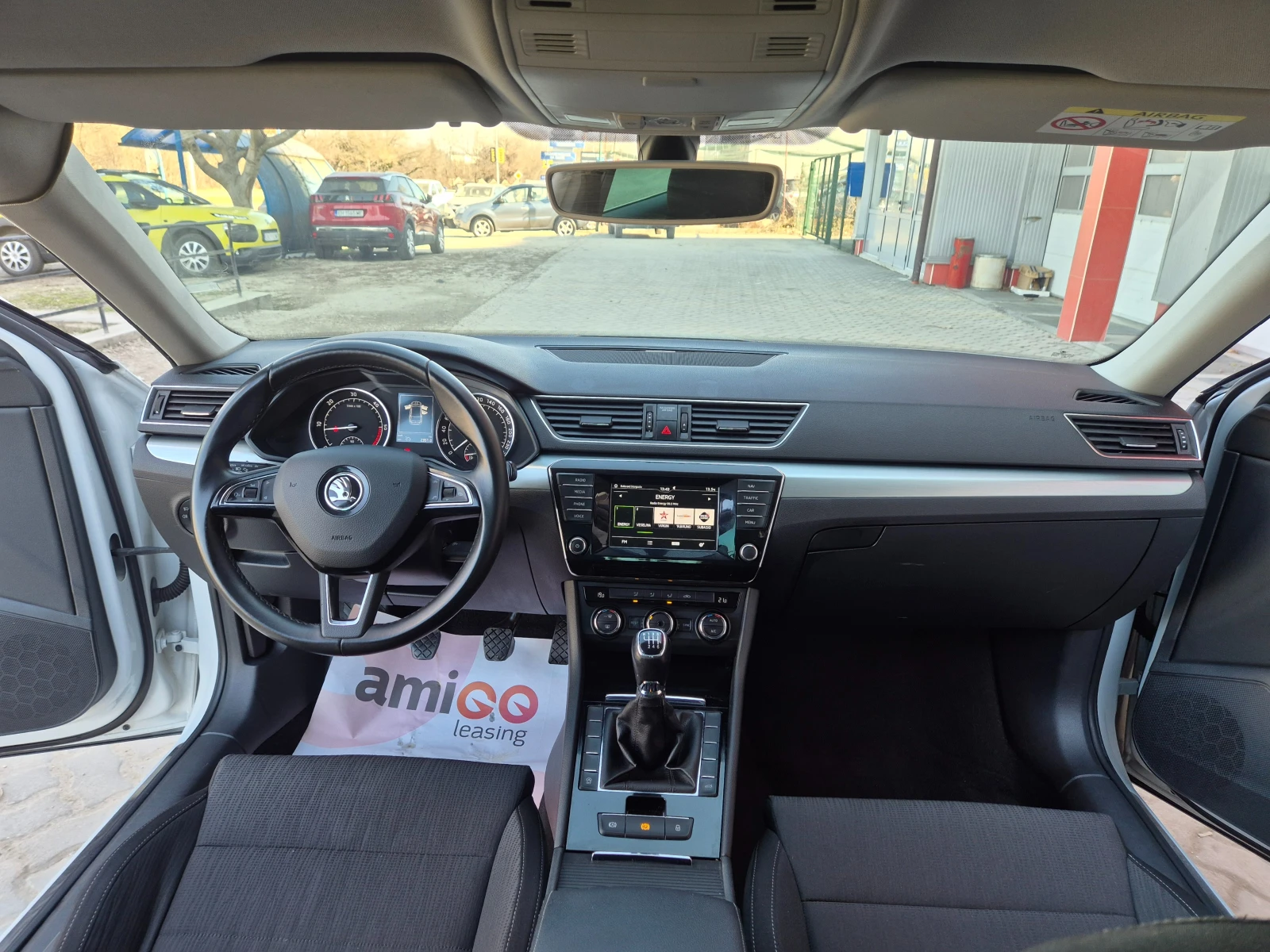 Skoda Superb 2.0, TDI, 150k.s., снимка 12 - Автомобили и джипове - 53754353