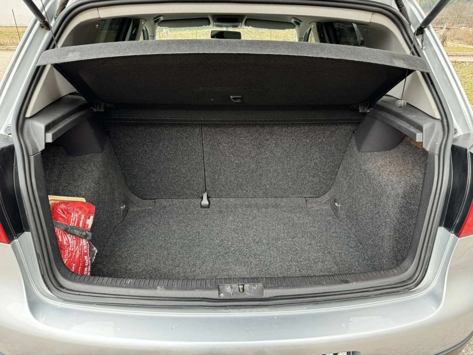 VW Golf 1.9 tdi , снимка 9 - Автомобили и джипове - 53933896