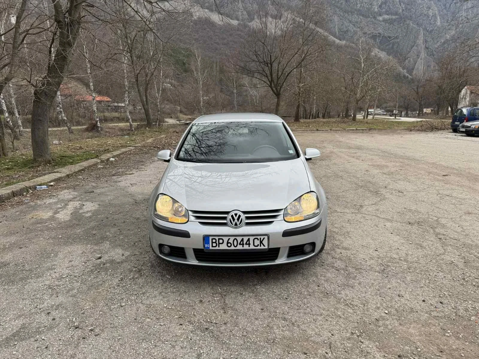 VW Golf 1.9 tdi , снимка 2 - Автомобили и джипове - 53933896