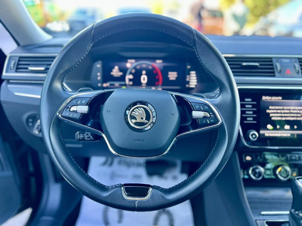 Skoda Superb 2.0TDI 150кс, снимка 7 - Автомобили и джипове - 53952017