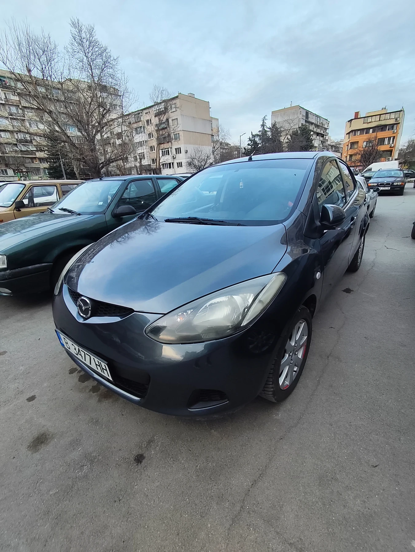 Mazda 2, снимка 2 - Автомобили и джипове - 53966198