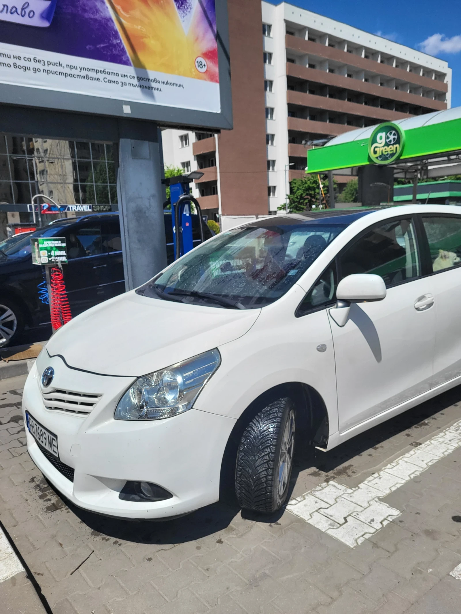 Toyota Verso, снимка 3 - Автомобили и джипове - 53966733