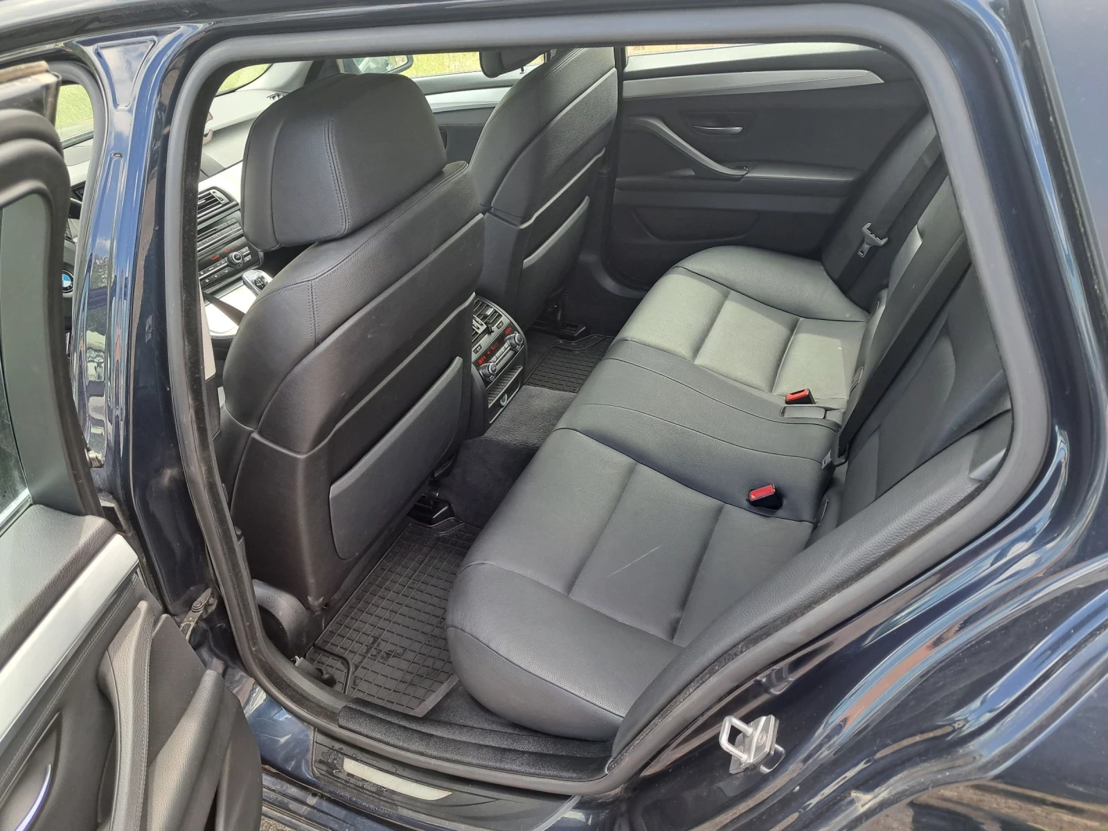 BMW 530, снимка 6 - Автомобили и джипове - 54722252