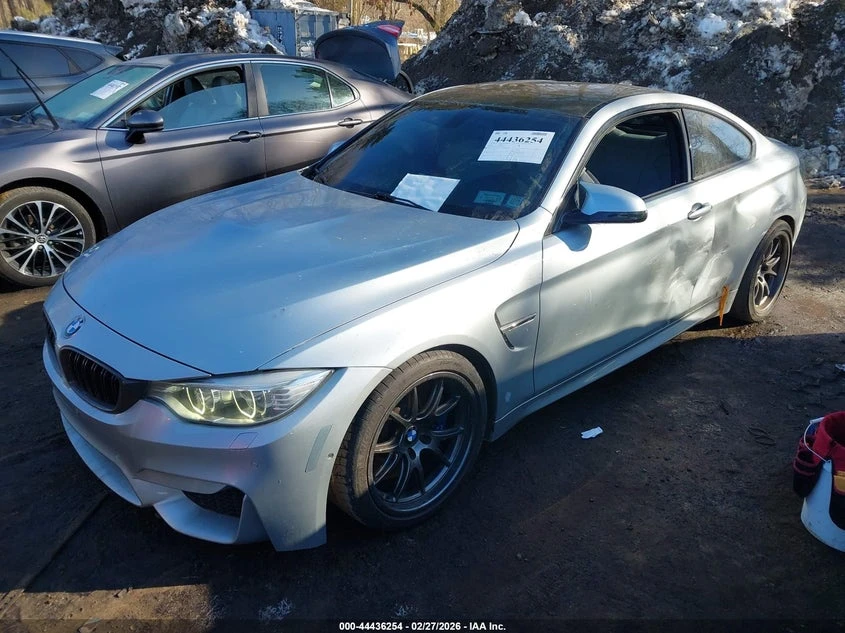 BMW M4 2015 BMW M4, снимка 3 - Автомобили и джипове - 54745931