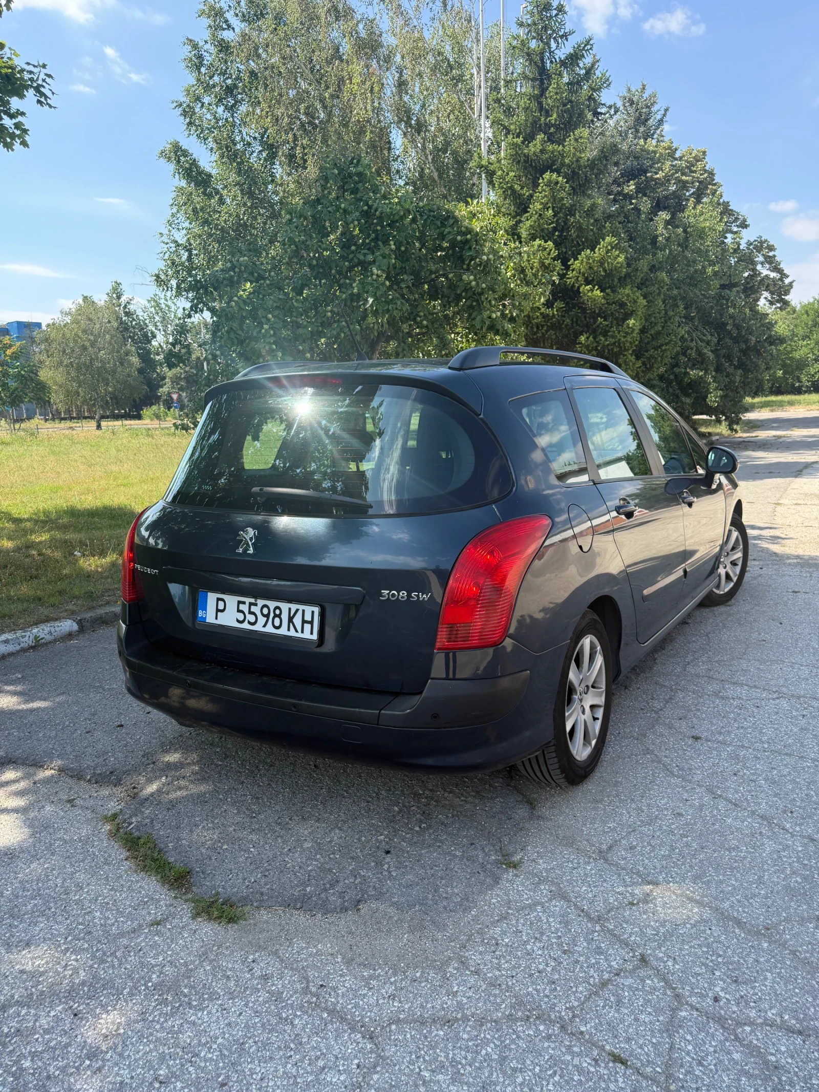 Peugeot 308 1, 6 HDI SW, снимка 3 - Автомобили и джипове - 55070570