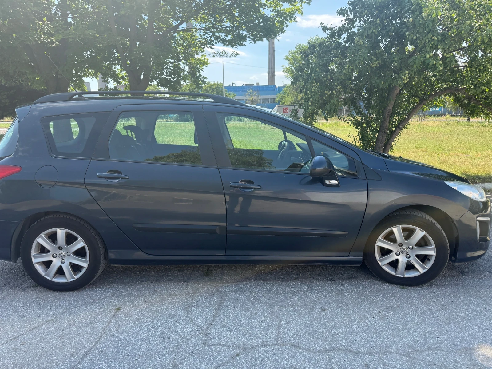 Peugeot 308 1, 6 HDI SW, снимка 4 - Автомобили и джипове - 55070570