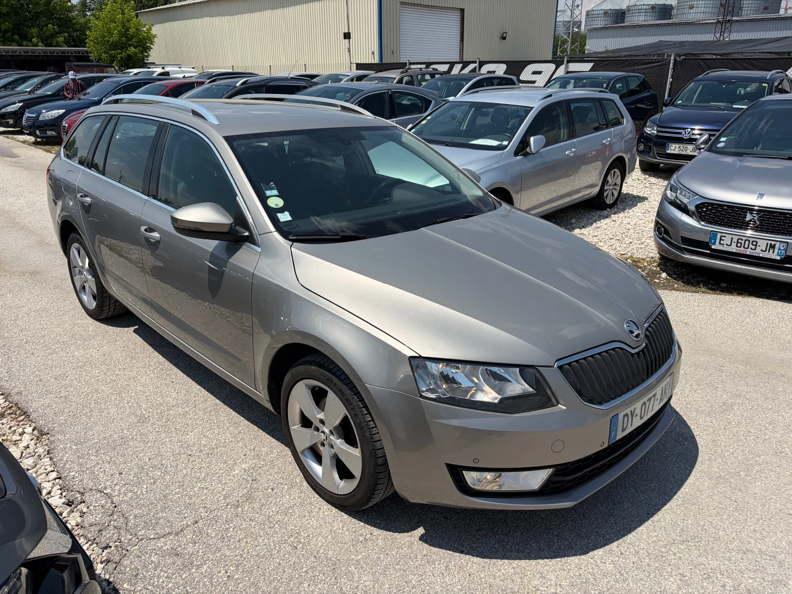 Skoda Octavia TOP Condition , снимка 3 - Автомобили и джипове - 55120543