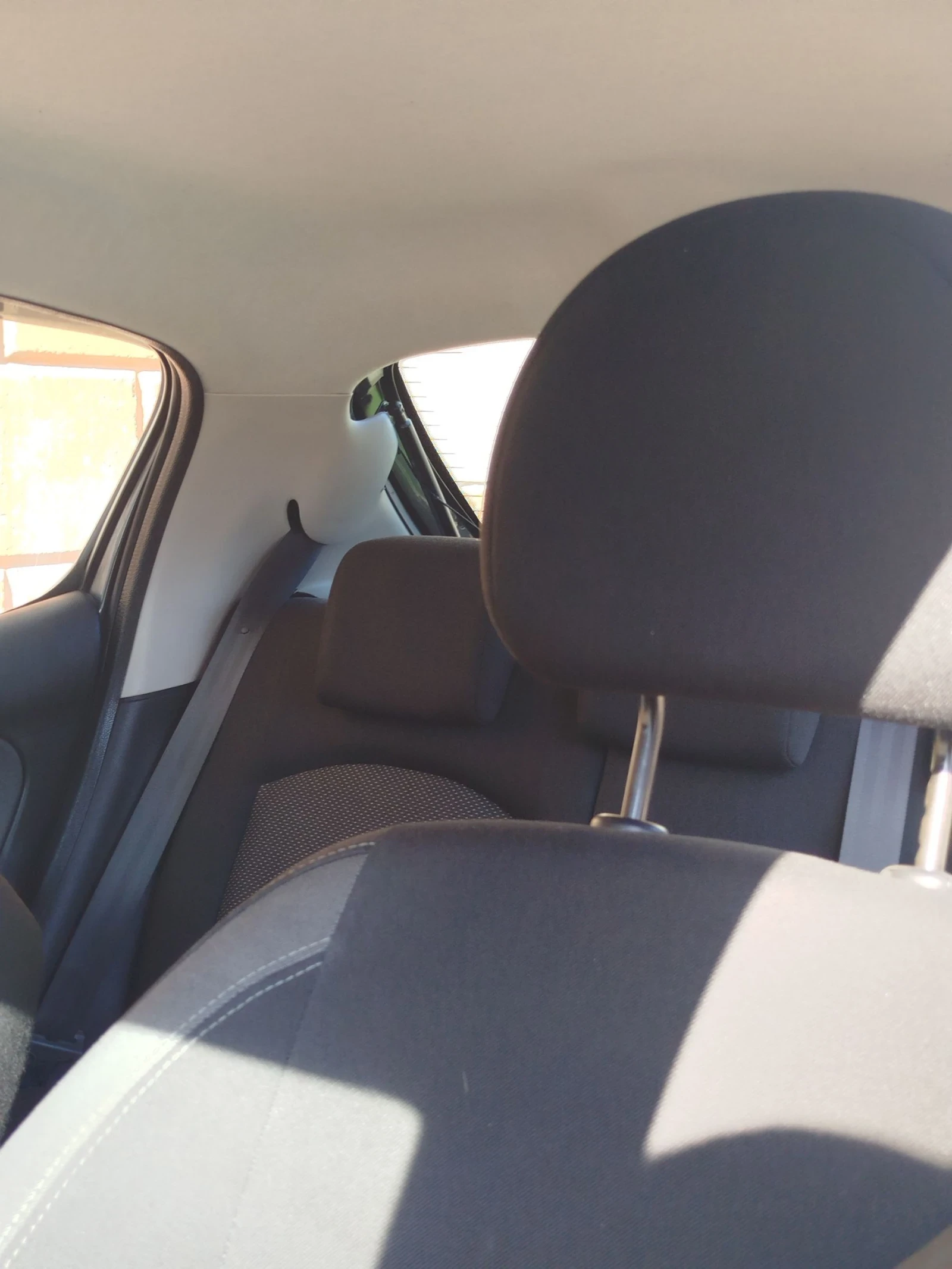 Peugeot 206 Лек , снимка 12 - Автомобили и джипове - 55156601