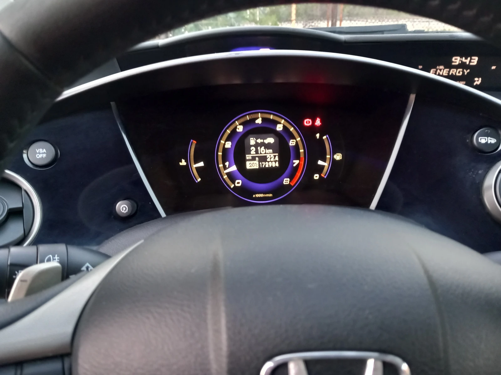 Honda Civic 1.8i Автоматик 140кс, снимка 17 - Автомобили и джипове - 55244837