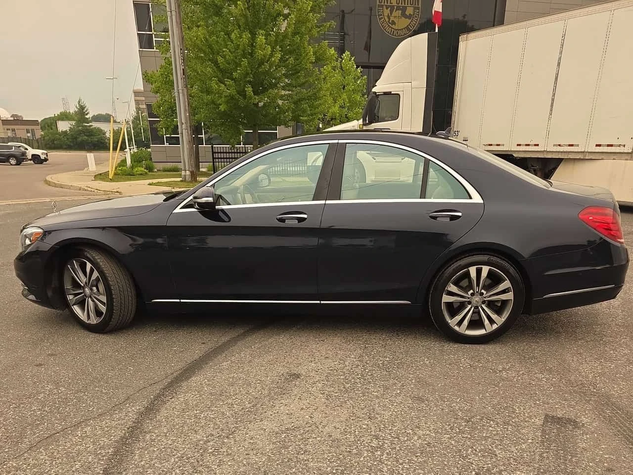 Mercedes-Benz S 550 * ДИСТРОНИК * ОБДУХВАНЕ * ПОДГРЕВ * 360, снимка 3 - Автомобили и джипове - 55309262