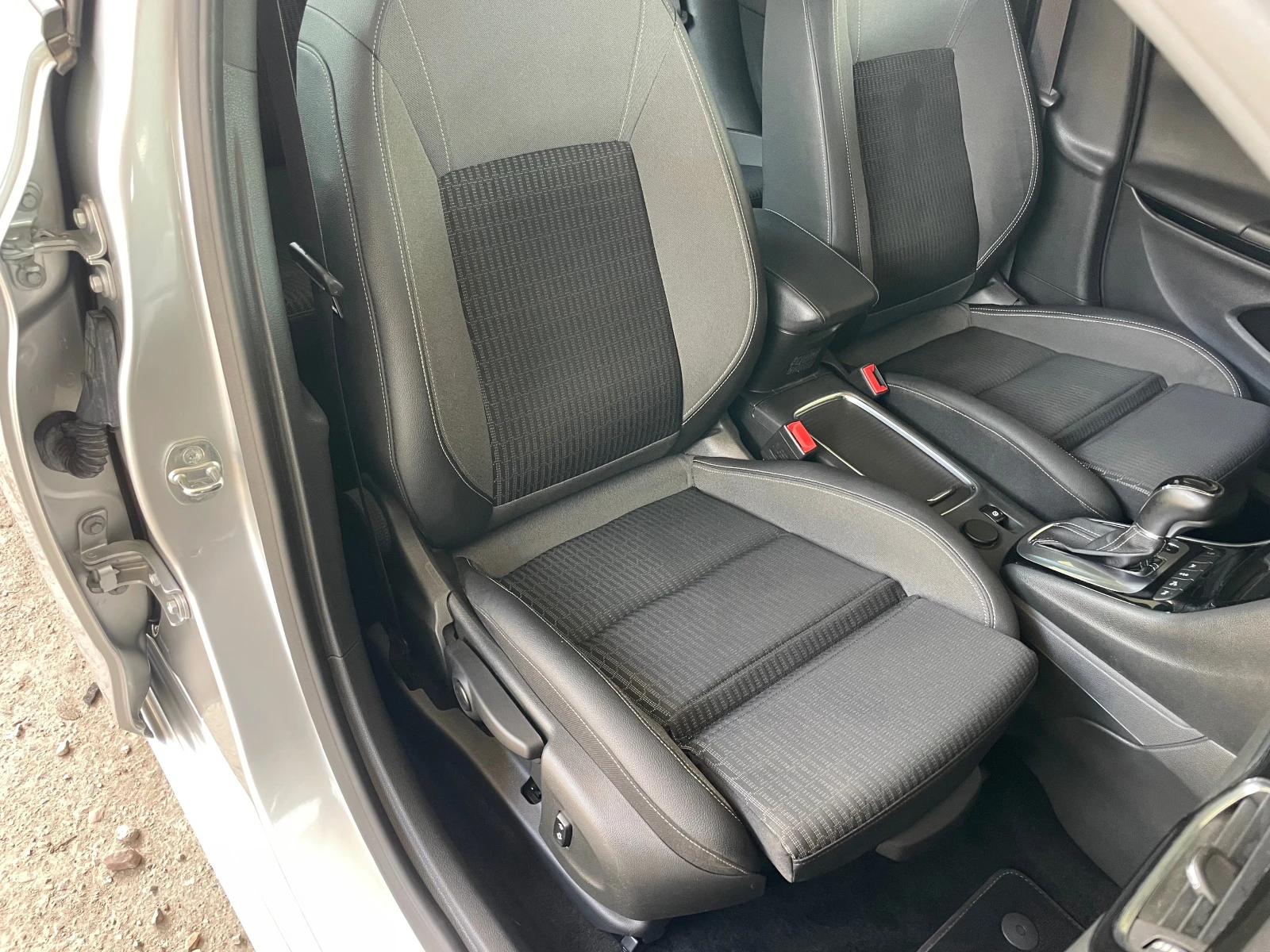 Opel Astra 1.5CDTI-"COSMO"-KEYLESS GO-МЪРТВА ТОЧКА-КА, снимка 12 - Автомобили и джипове - 55413193