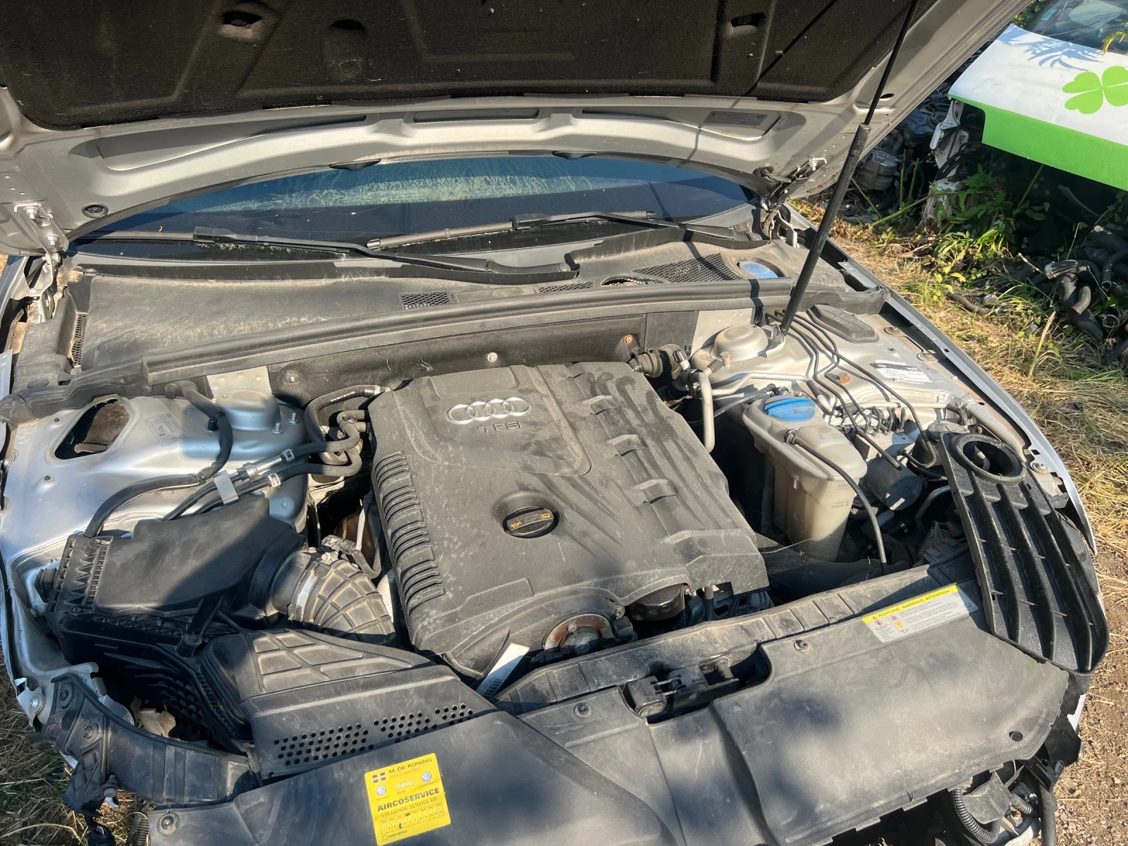 Audi A4 2.0TFSI, снимка 4 - Автомобили и джипове - 55577770